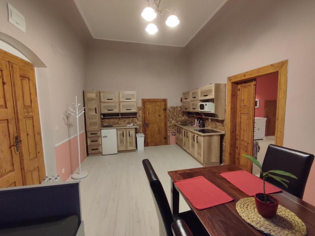 Zamecky Apartman - Castle Apartment Stříbro 외부 사진