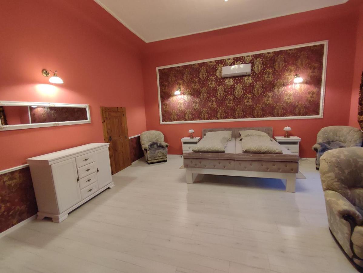 Zamecky Apartman - Castle Apartment Stříbro 외부 사진